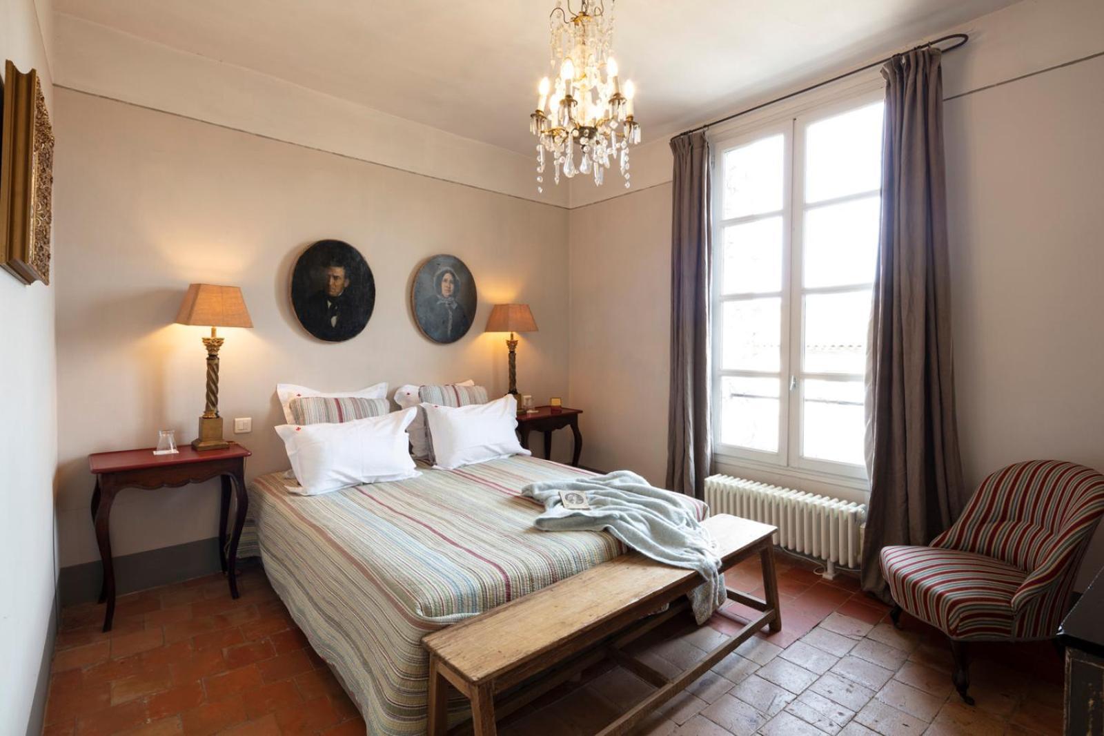 Bed and Breakfast Commanderie de Peyrassol à Flassans-sur-Issole Extérieur photo